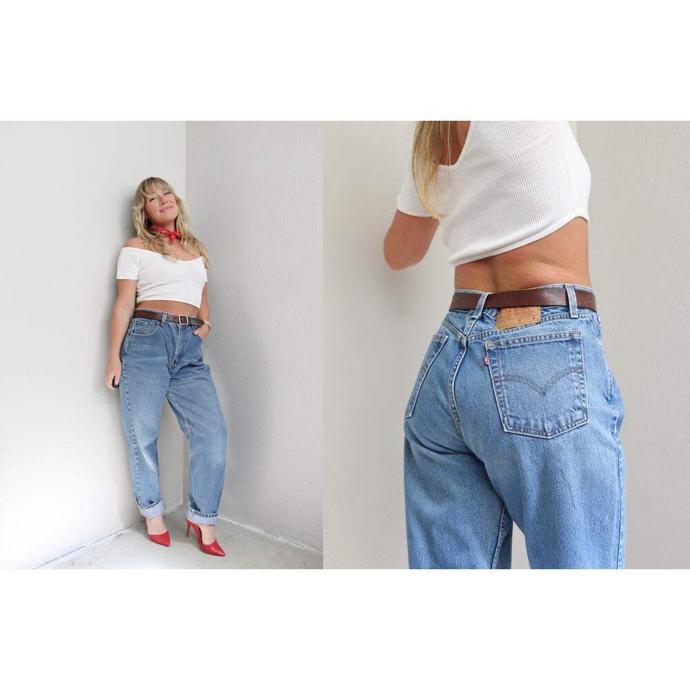 1990's Vintage Levi's 551 Tapered Light Wash Jeans ~ Women's SM MD 30" 31" Waist